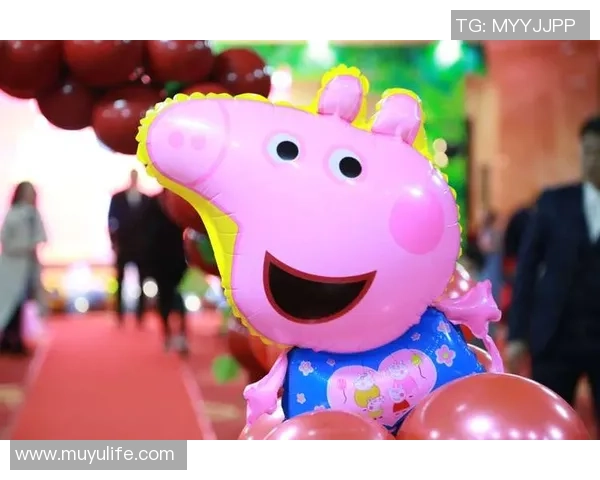 卡通足球明星欢聚一堂高清合照展现精彩瞬间与友谊之光